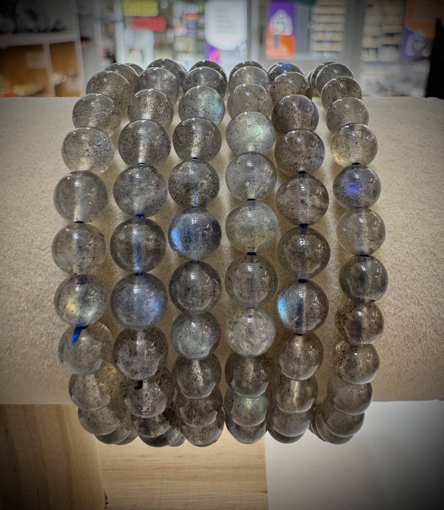 Labradorite Bracelet – 6mm Beads 3 Labradorite Bracelet – 6mm Beads 2
